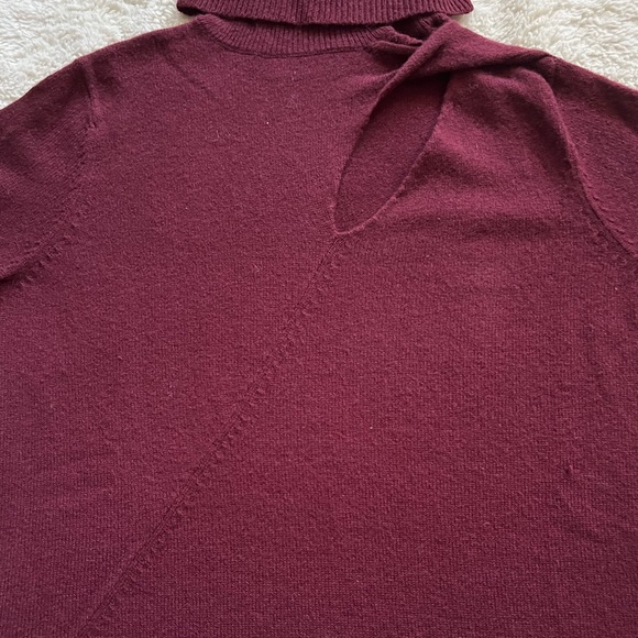 Maroon Turtleneck Sweater! A.L.C. - Picture 2 of 10